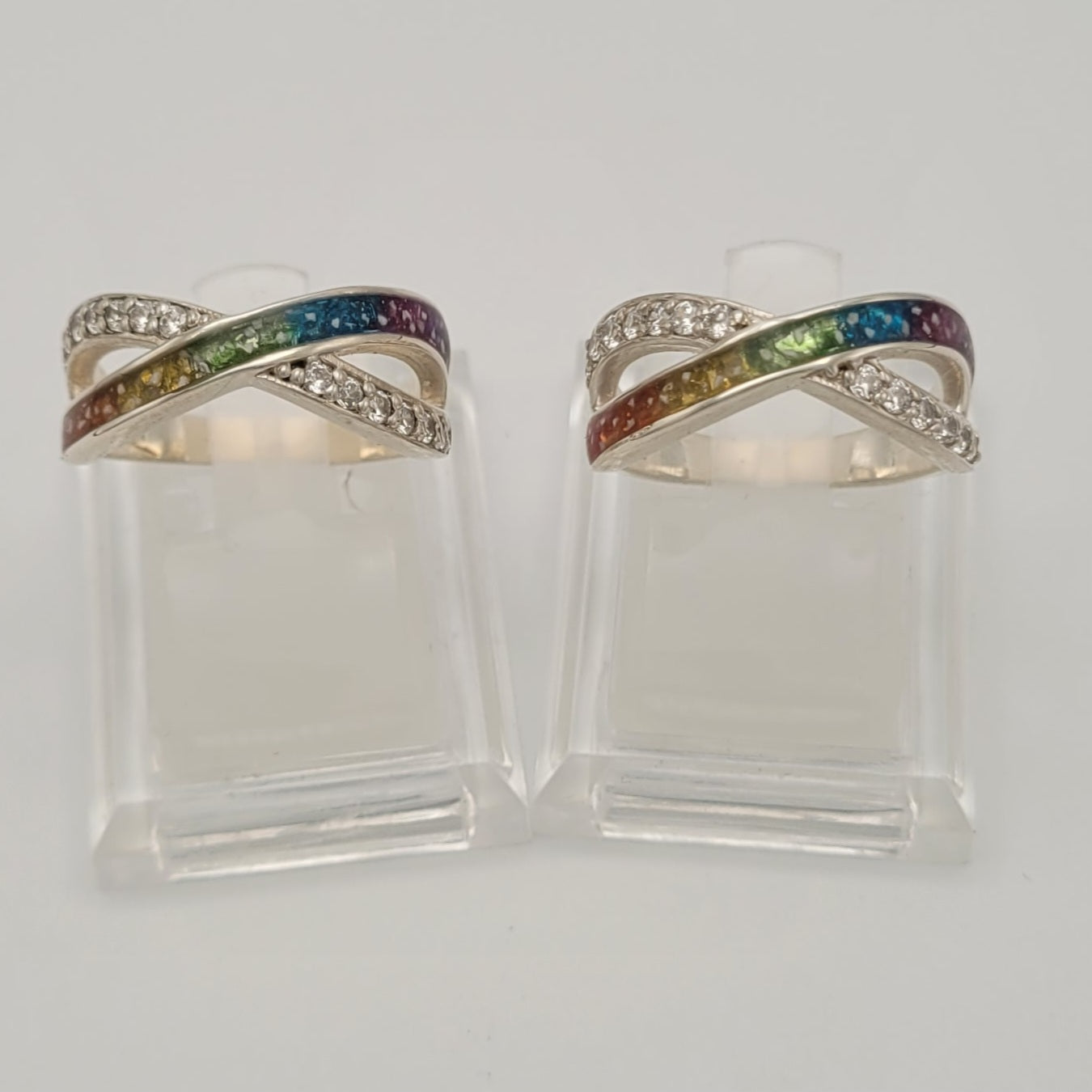 Infinity wave cubic zirconia ring