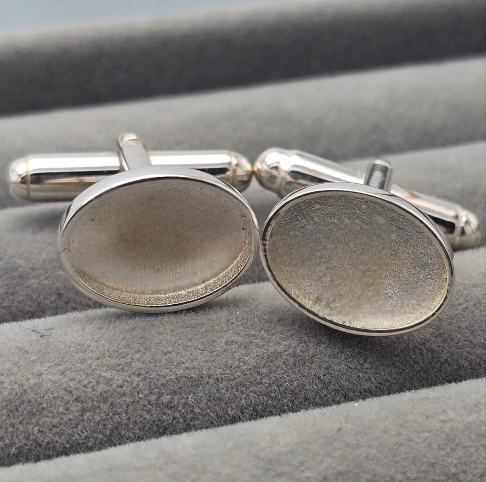 Stuart oval cufflinks