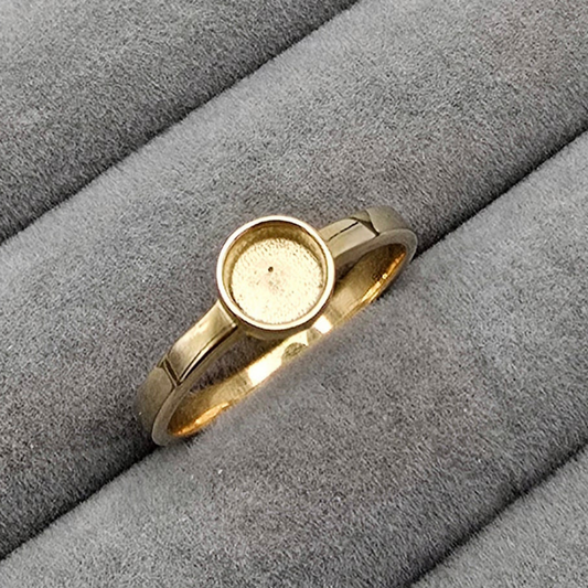 9ct gold round ring