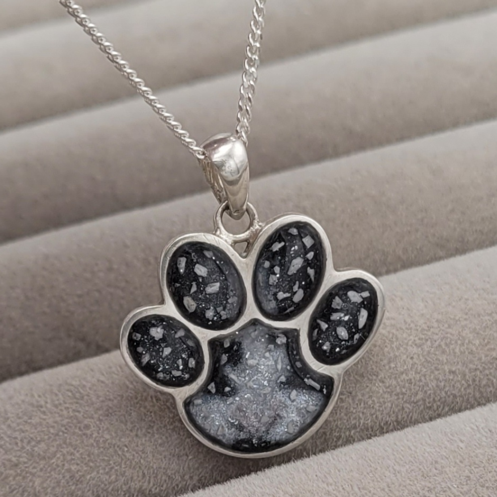 Jaxon paw print pendant