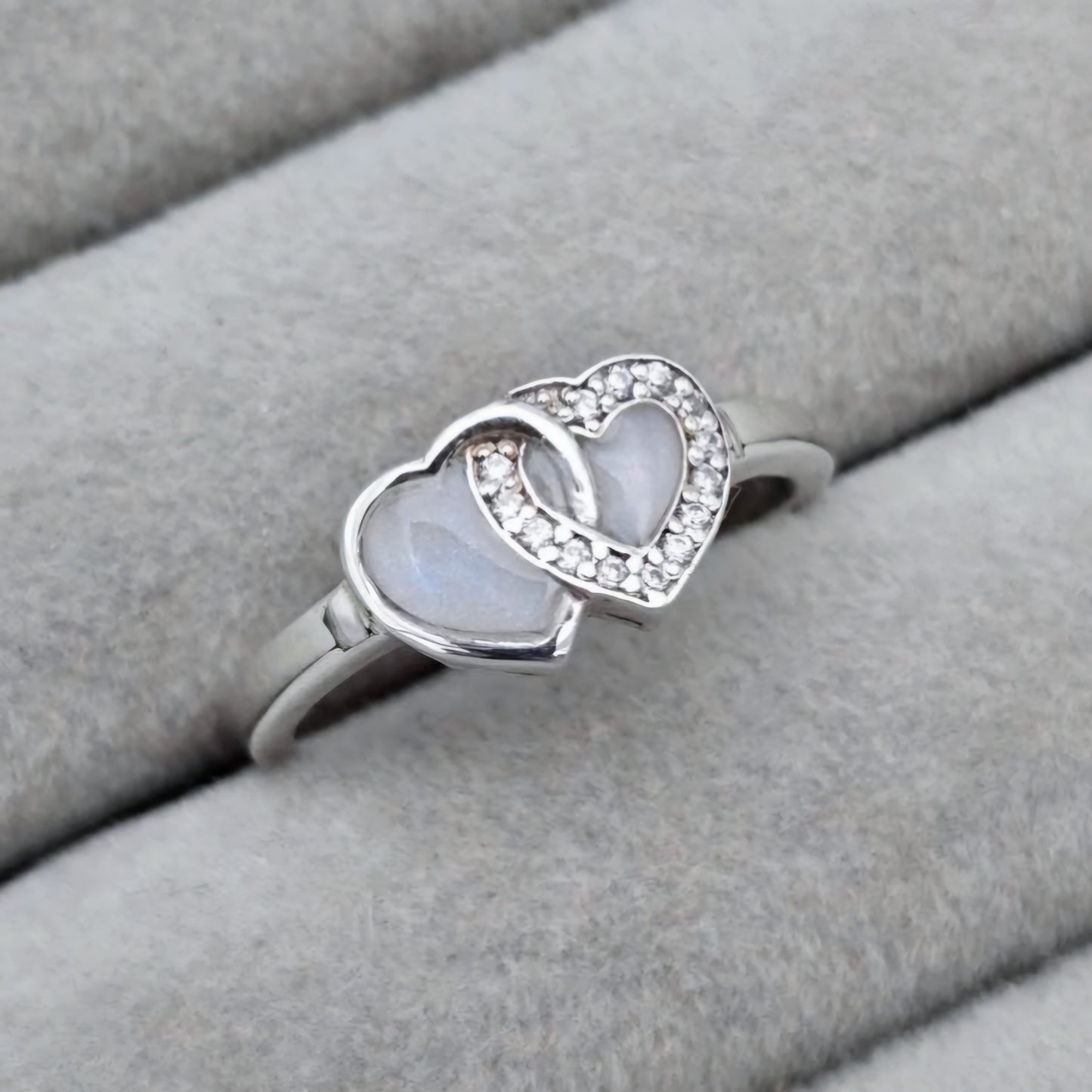 Entwined hearts cz ring