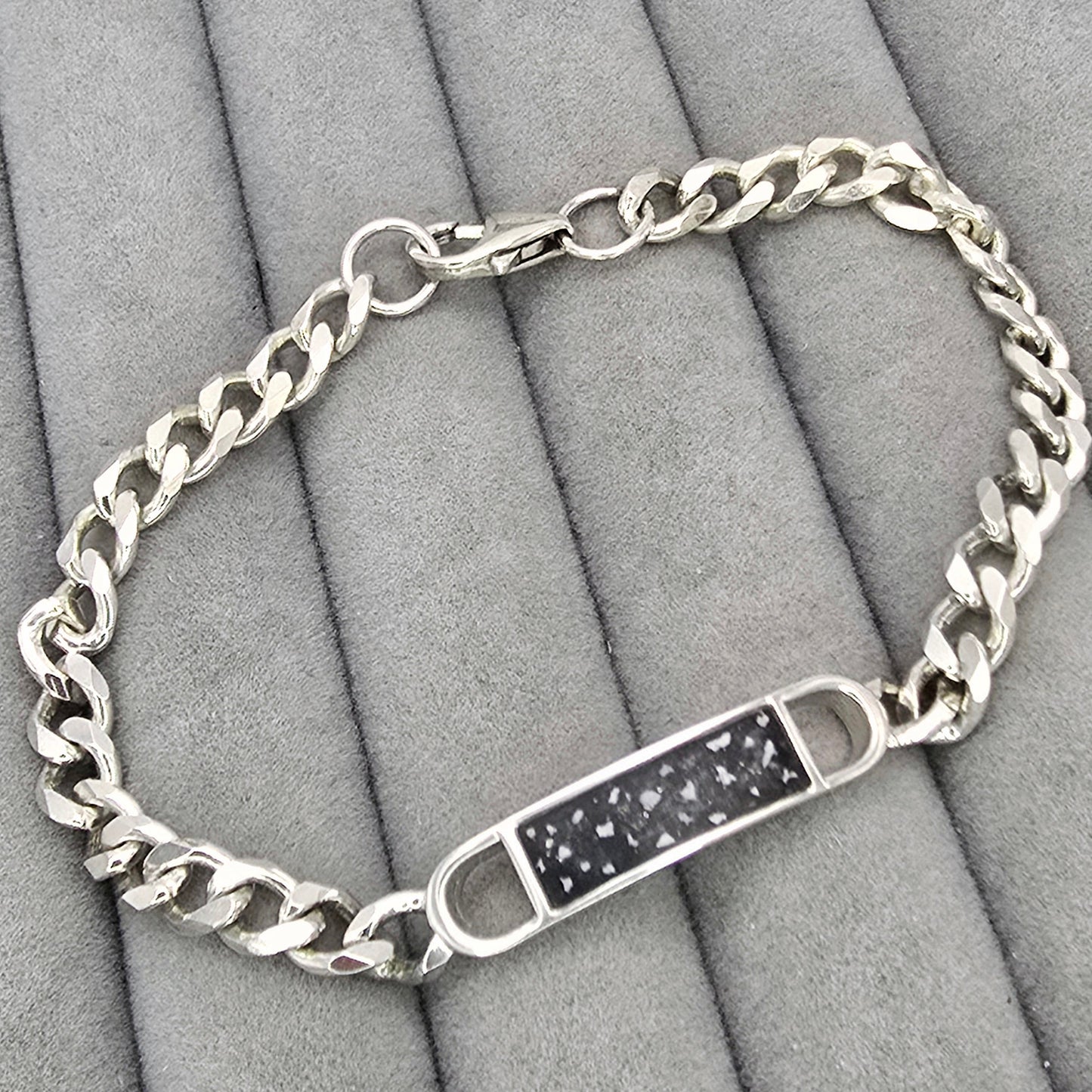 Unisex curb chain bracelet