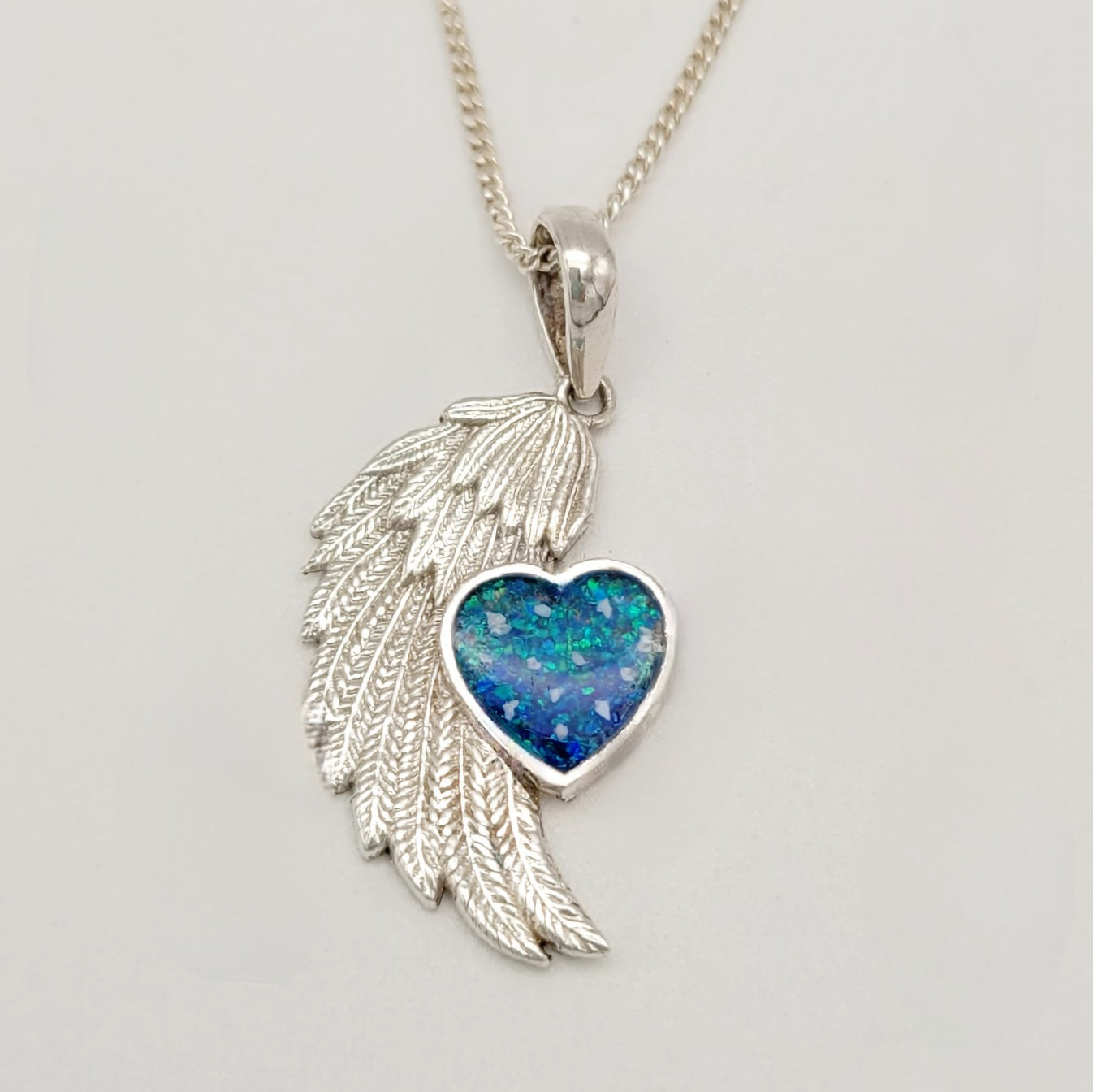 Heart angel wing pendant