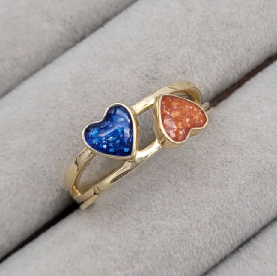 9ct gold side by side heart ring