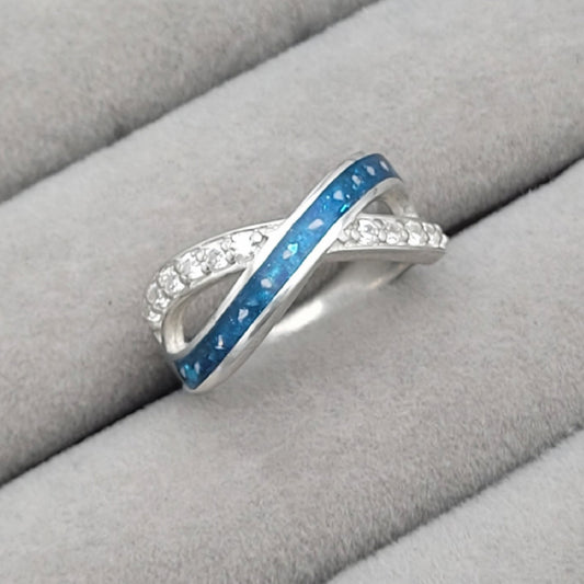 Infinity wave cubic zirconia ring