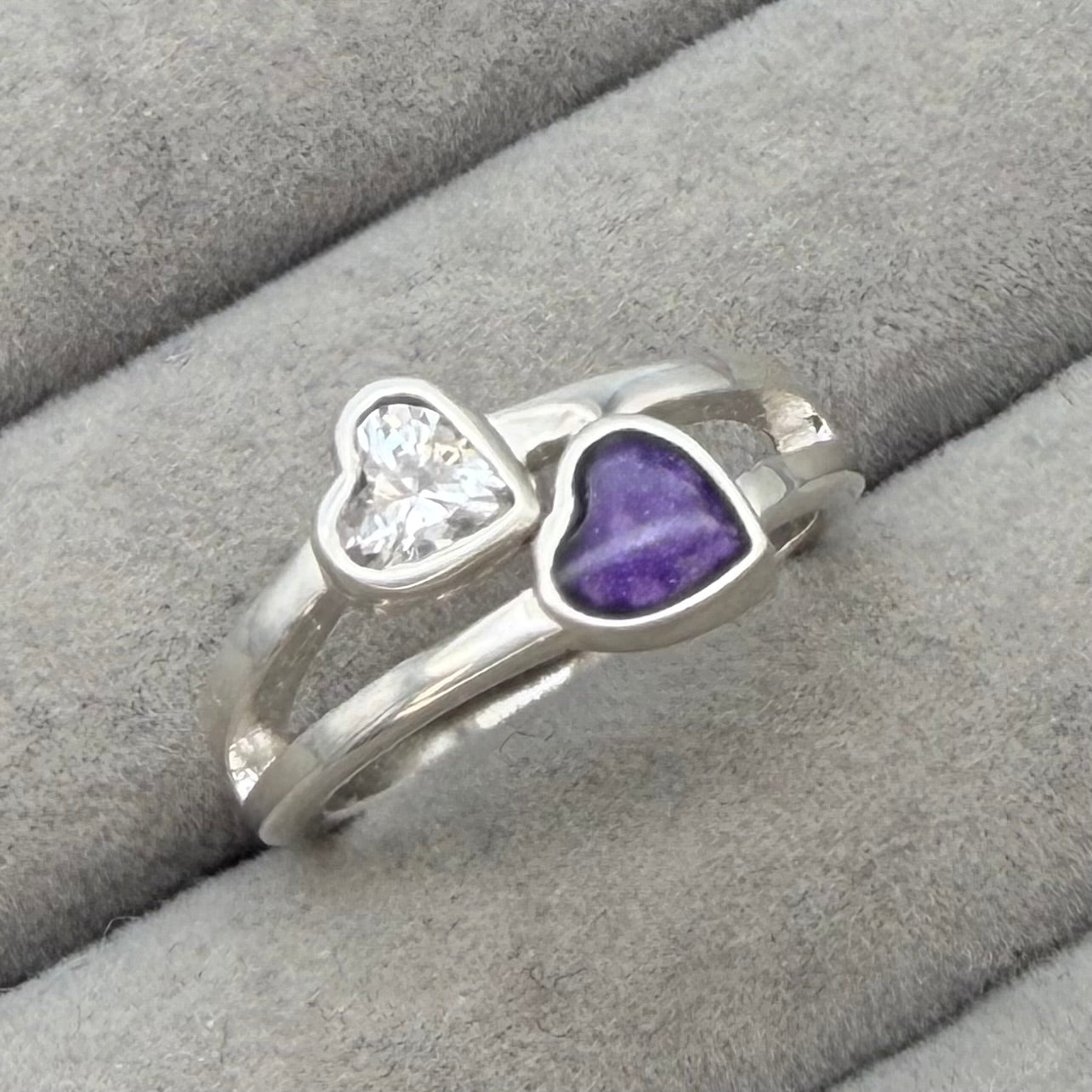 Twin love heart CZ ring