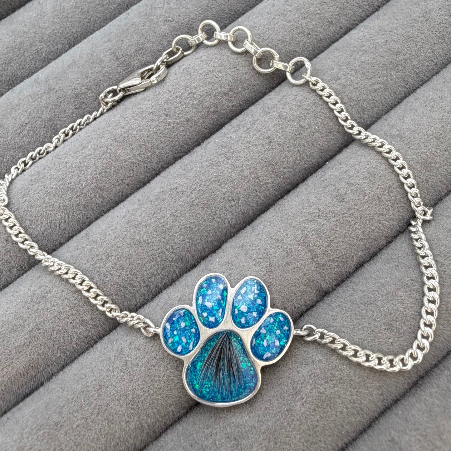 Paw print adjustable bracelet