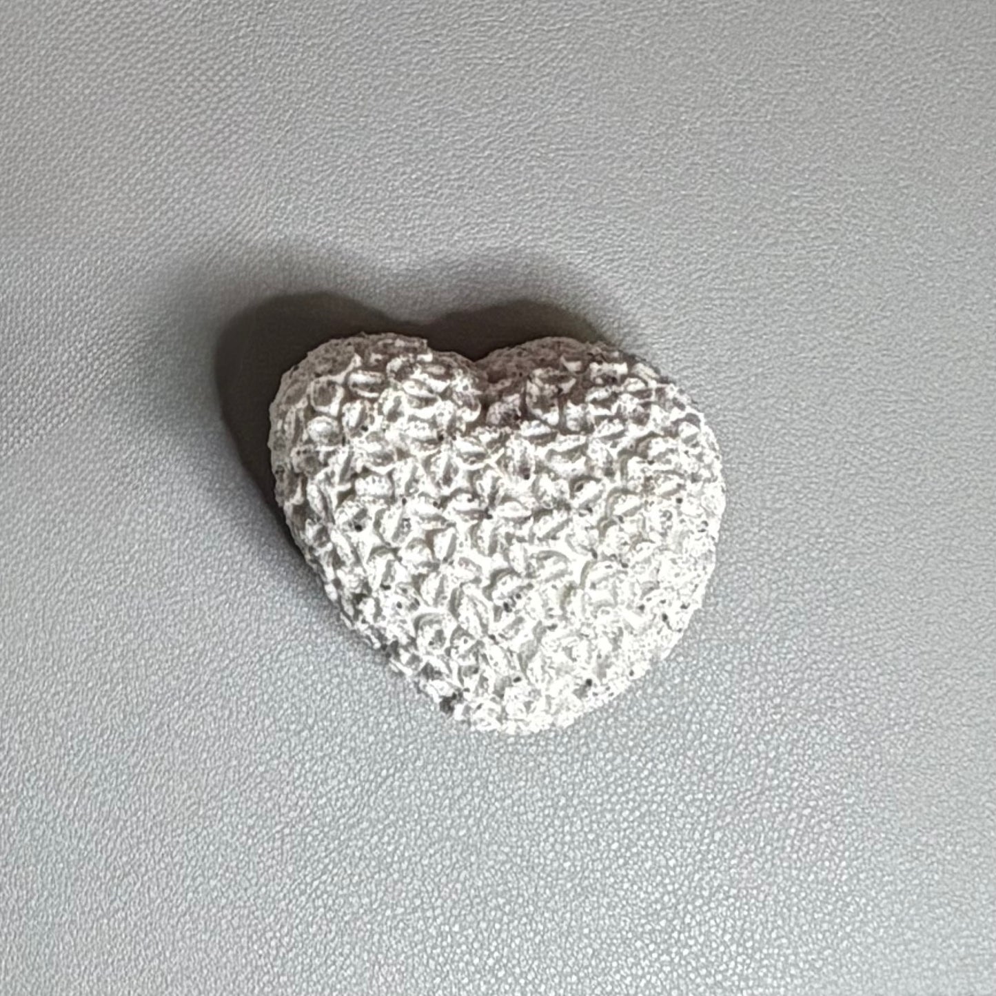 Small Ornamental Heart with Flower Detailing