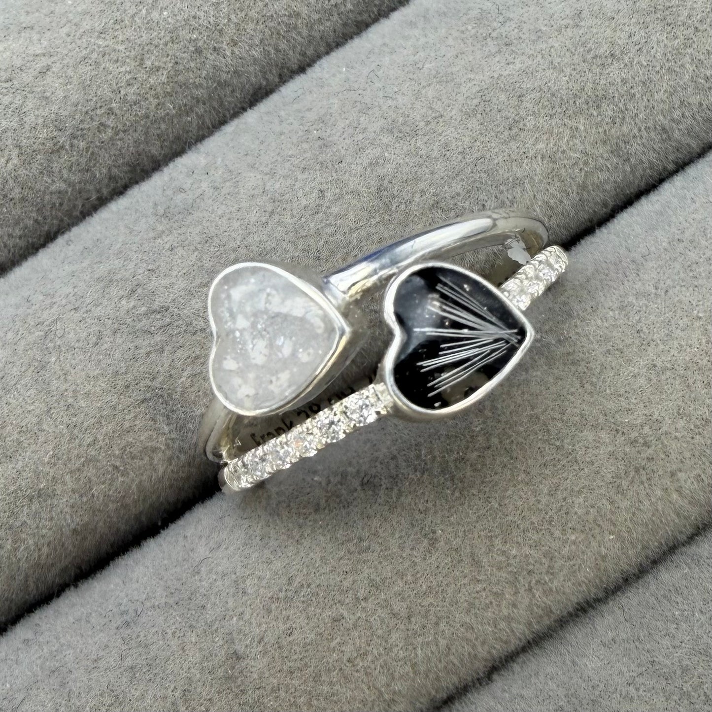 Split band double heart cz ring