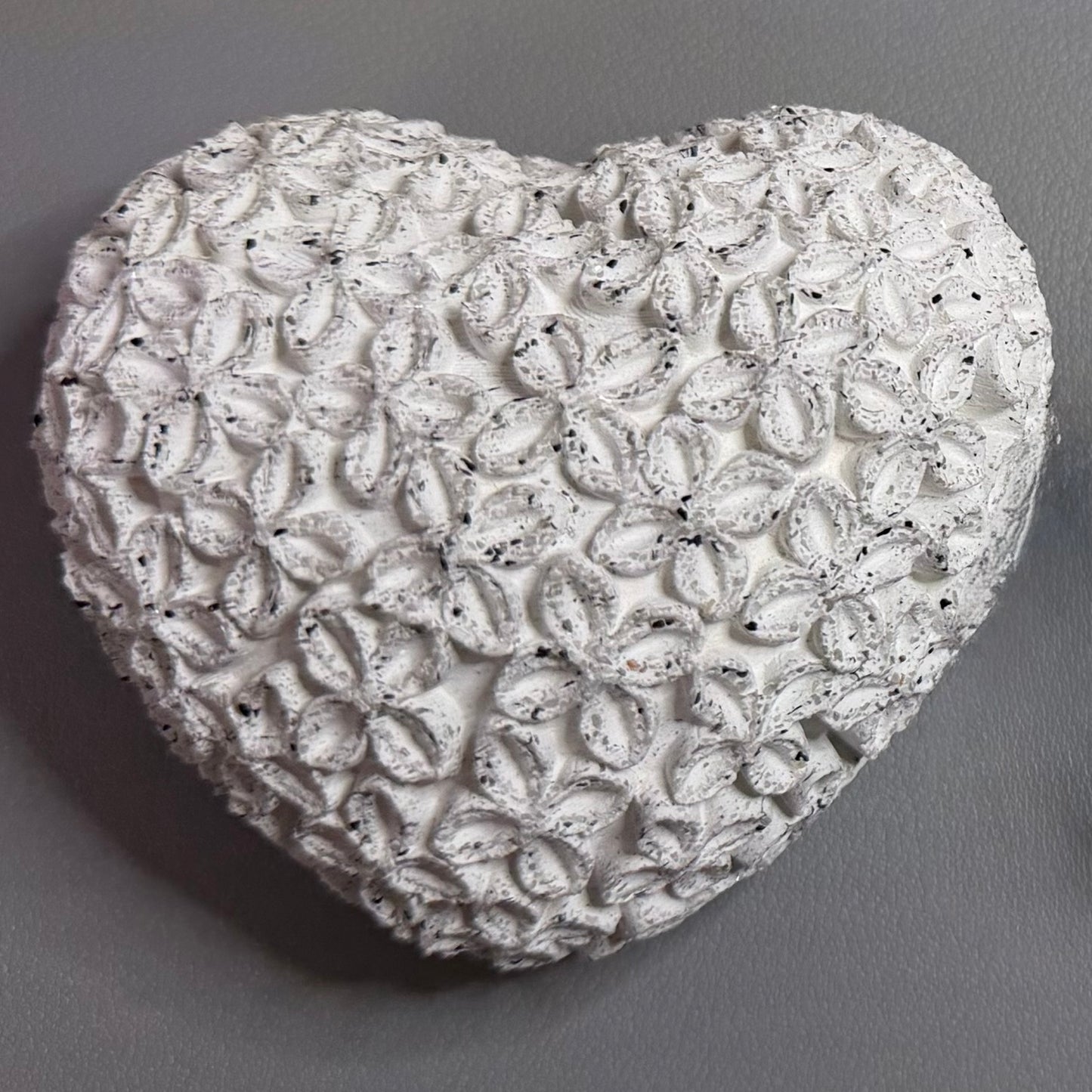 Large Ornamental Heart with Flower Detailing