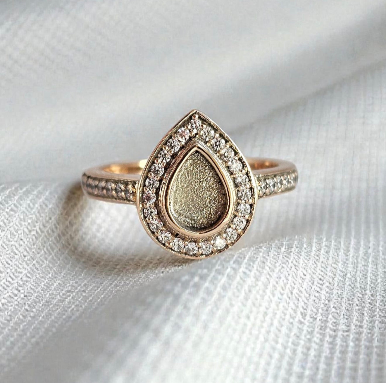 9ct gold Jules cubic zirconia teardrop ring