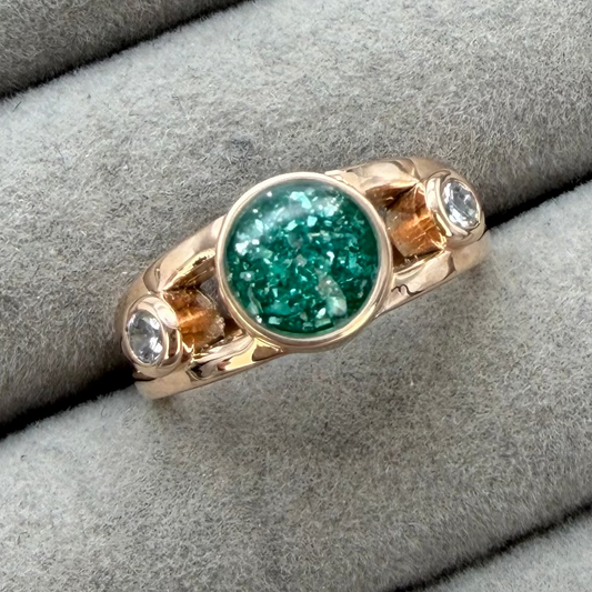9ct gold double banded two CZ ring
