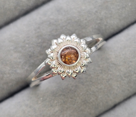 Sunflower ring
