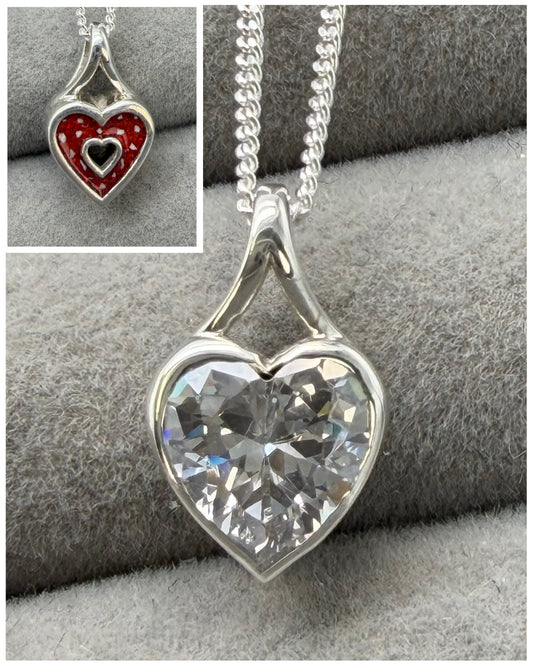 Secretly set heart pendant