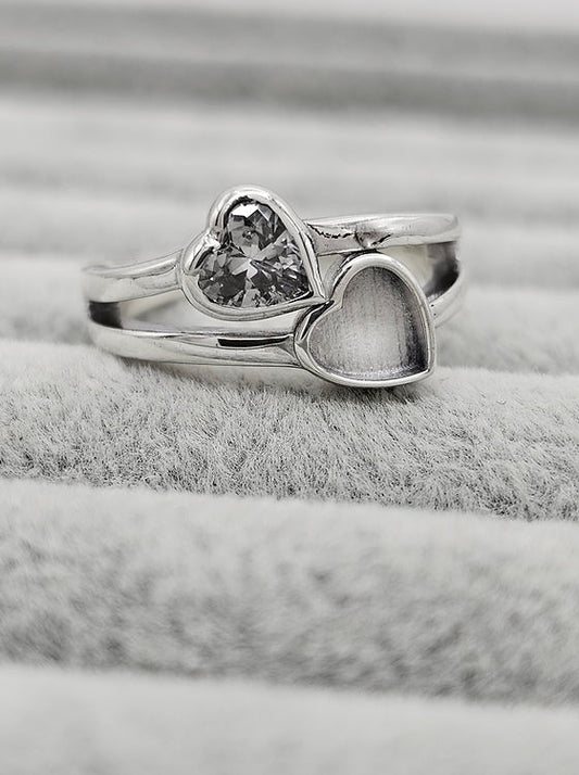 Twin love heart CZ ring