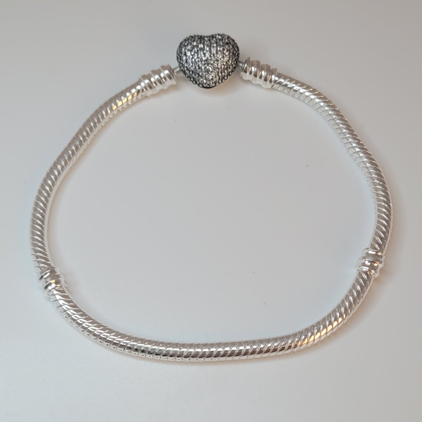 European heart charm bracelet