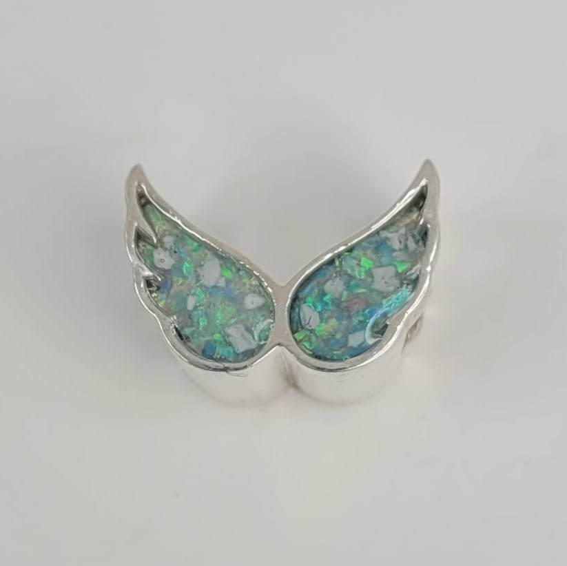 Angel wings charm